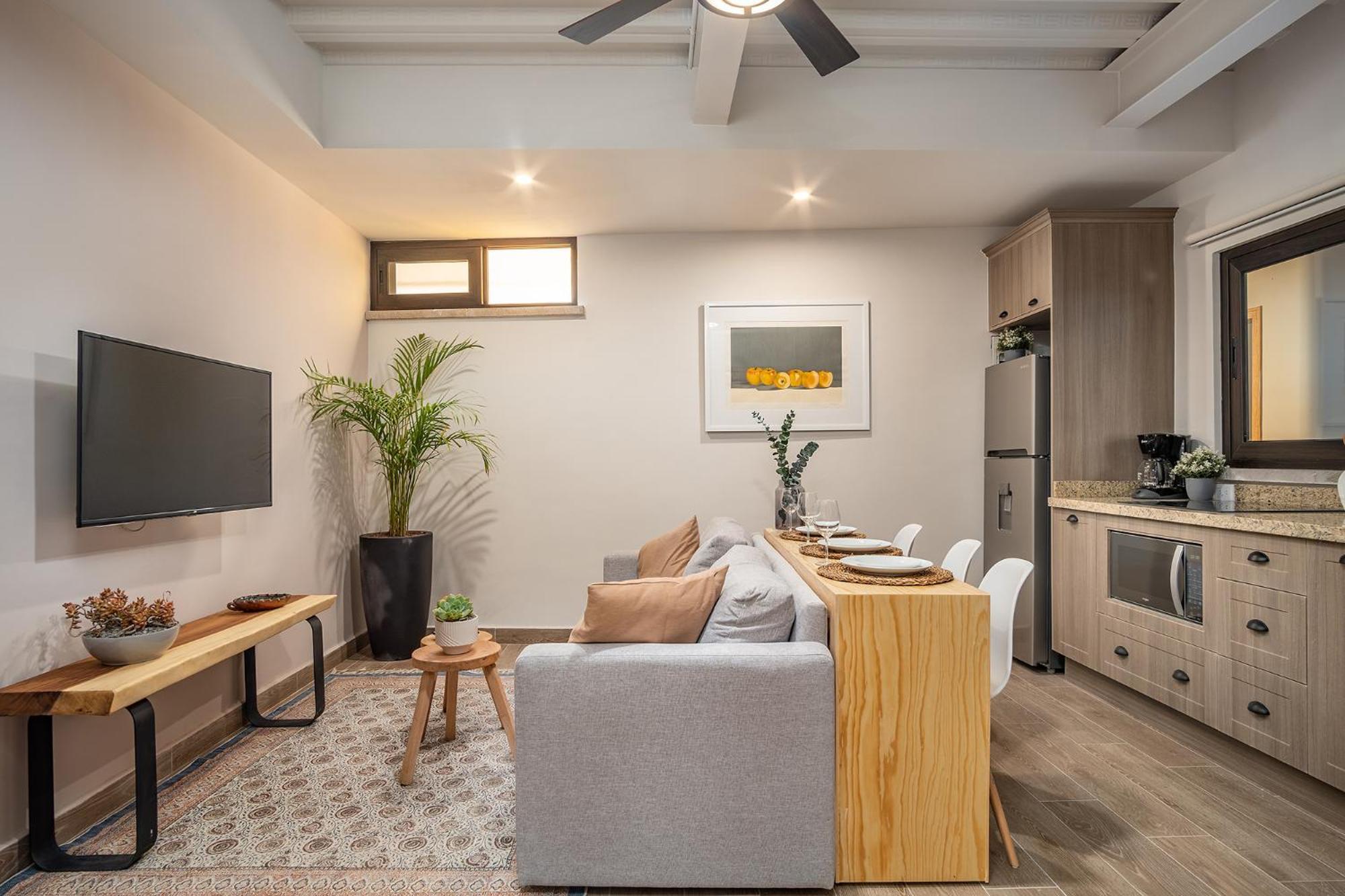 Best Location - New, Upscale, Modern Comfort ซานมิเกล เด อาเญนเด ภายนอก รูปภาพ